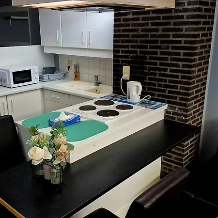 Face A La 50m De La Middlelkerke Centre * Middelkerke